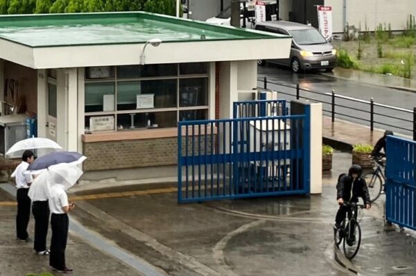 朝のあいさつ運動（生徒会）