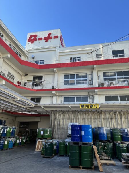絵の具の工場見学に行ってきました（美術部）